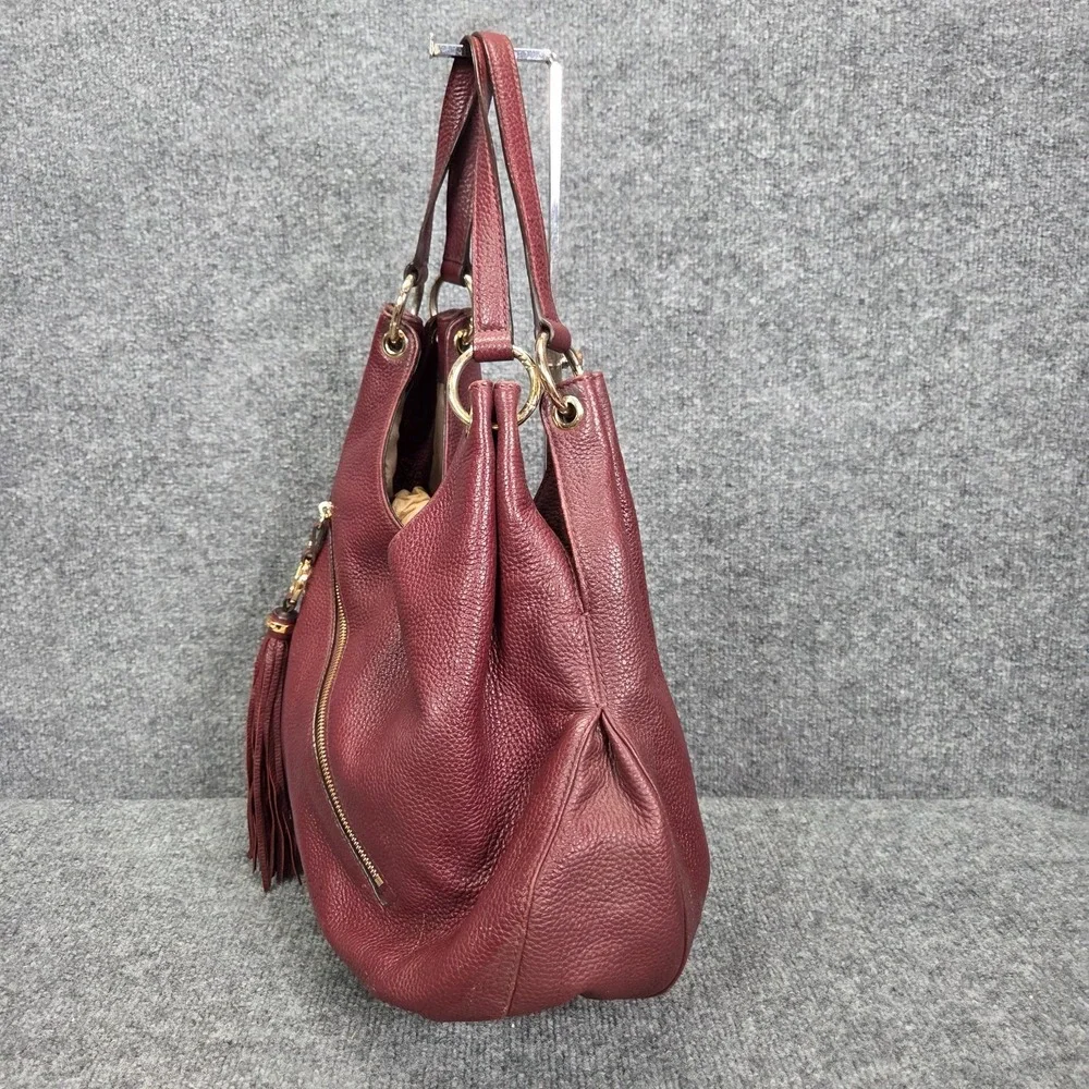 MICHAEL KORS Leather Maroon Charm Tassel‎ Large Hobo Sac Purse Bag